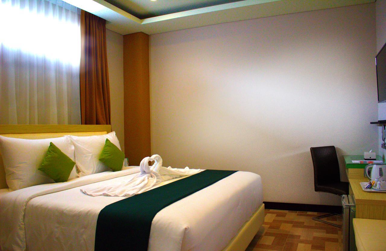 Hotel Sevensix 2*